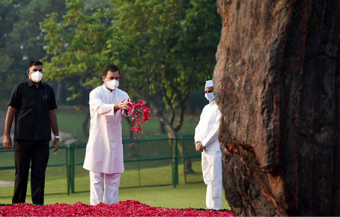 Congress remembers Indira Gandhi on 37th death anniversary