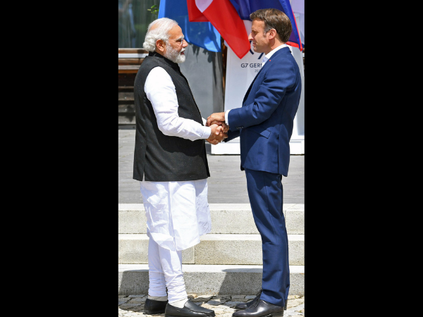 Narendra Modi and Emmanuel Macron