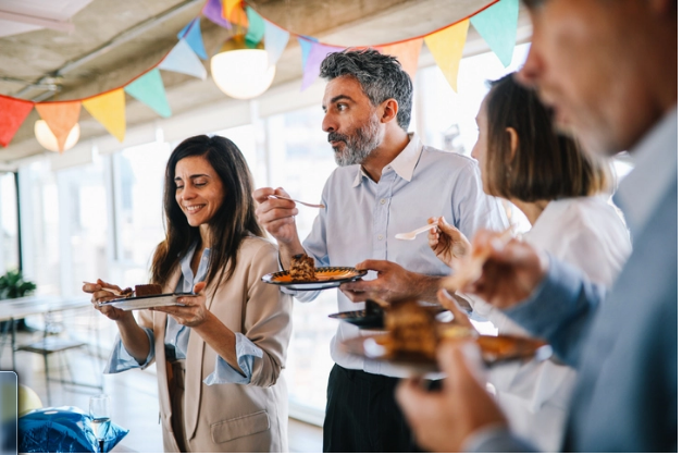 Office cake culture lives on in Britain despite health warning - Indiaweekly