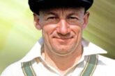 don-bradman-cap-auction