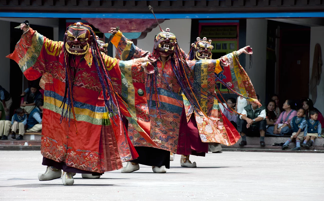 A complete guide to visiting Sikkim - The land of majestic peaks and pristine beauty