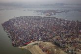 Maha Kumbh: Massive Crowds at Sangam on Mahashivratri