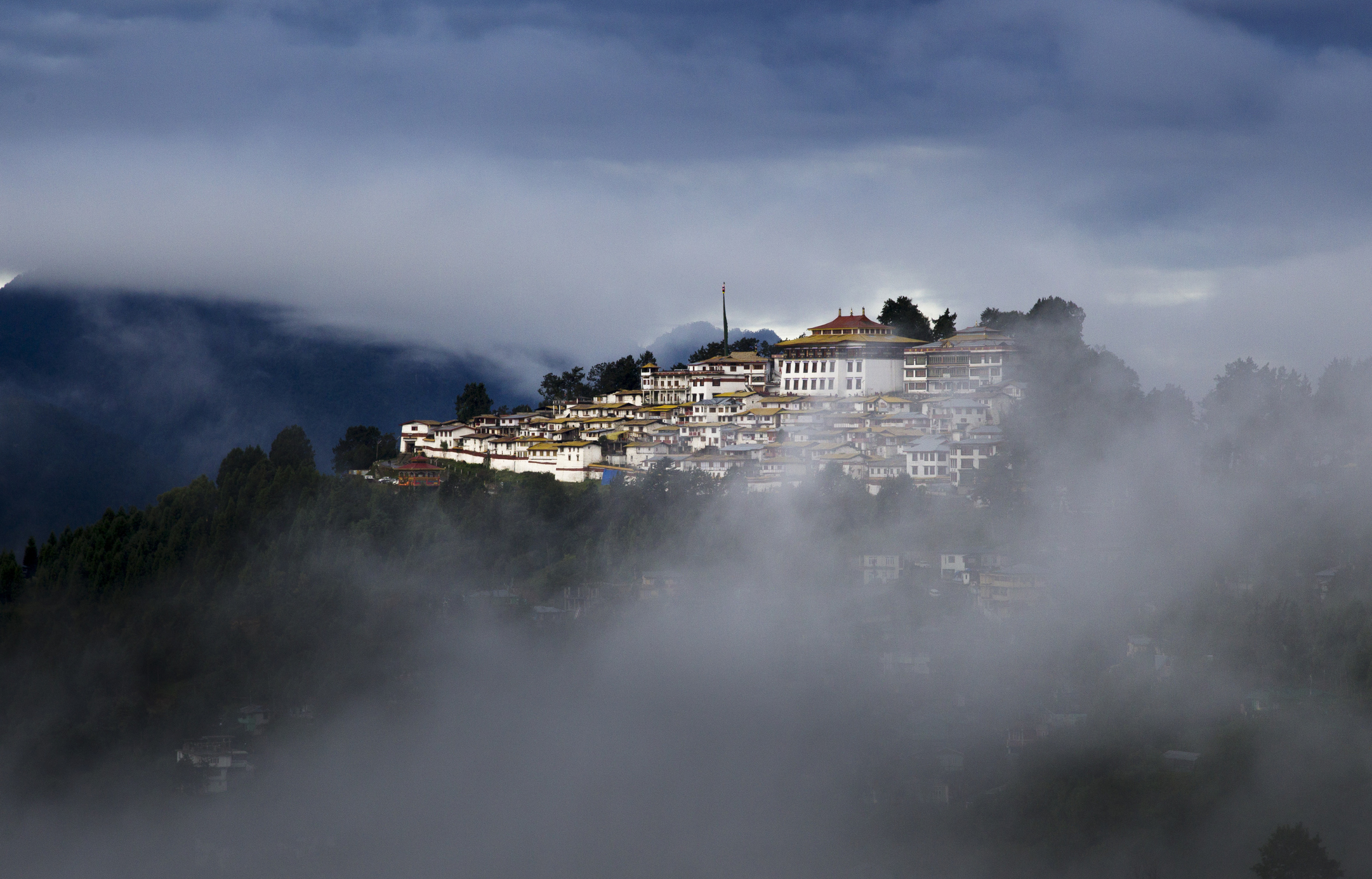 Lake of No Return: Arunachal Pradesh’s enigmatic lake holds haunting mystery